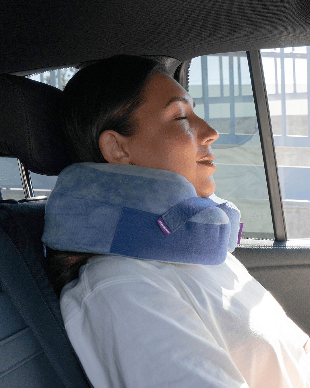 Evolution Earth Deluxe Neck Pillow - Cabeau
