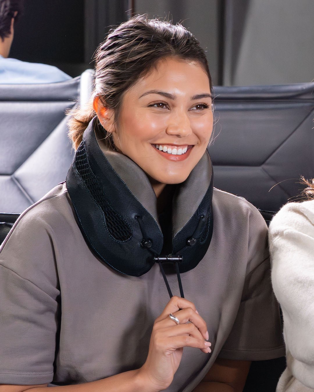 Evolution Cool® Neck Pillow - Cabeau