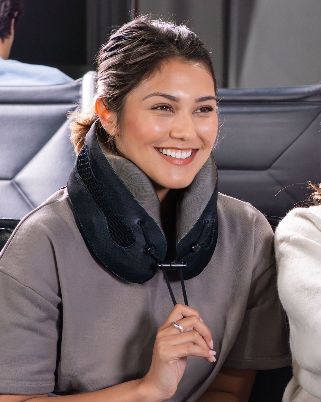 Evolution Cool® Neck Pillow - Cabeau